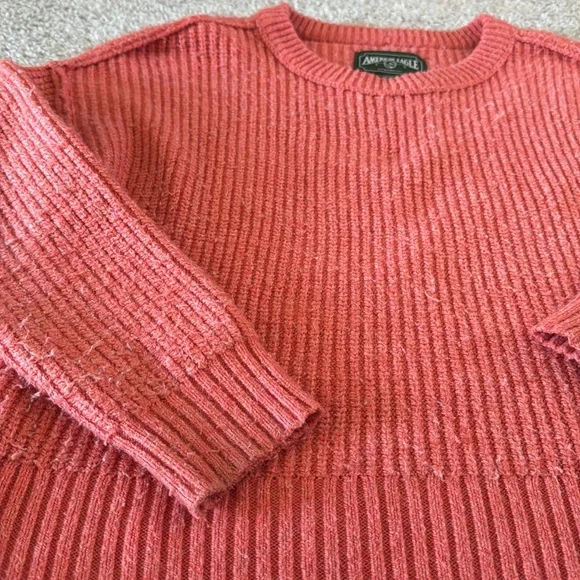 Women’s American Eagle sweater - Picture 3 of 10
